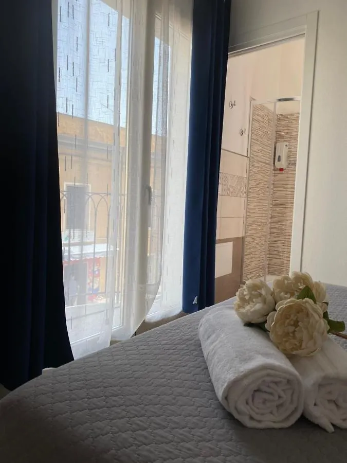 Guest house Domoblu Camere In Centro Tortoli Italy