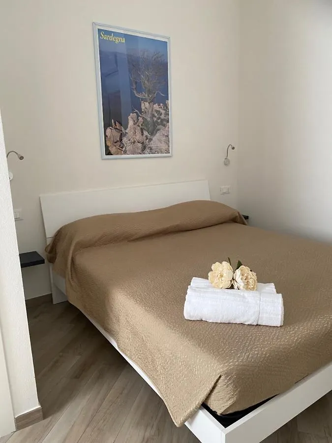 Domoblu Camere In Centro Tortoli 0*,
